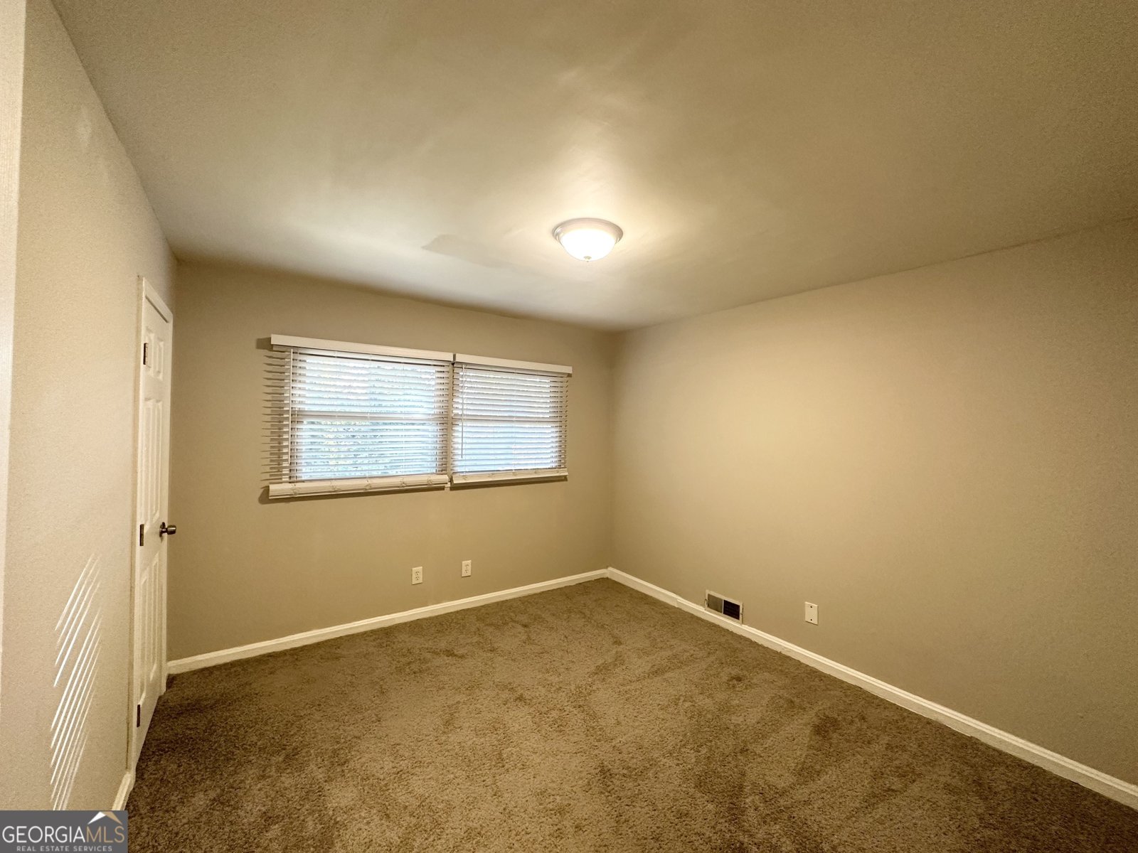 2228 Springdale Circle Atlanta - 7