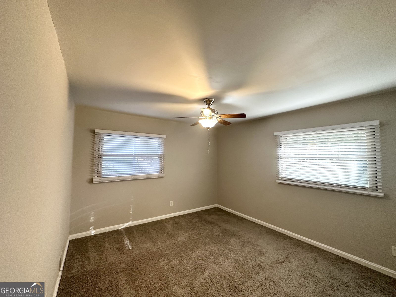 2228 Springdale Circle Atlanta - 9
