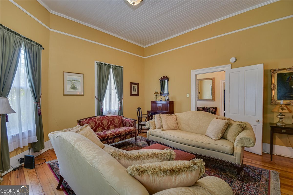 501 Buncombe Street Edgefield - 19