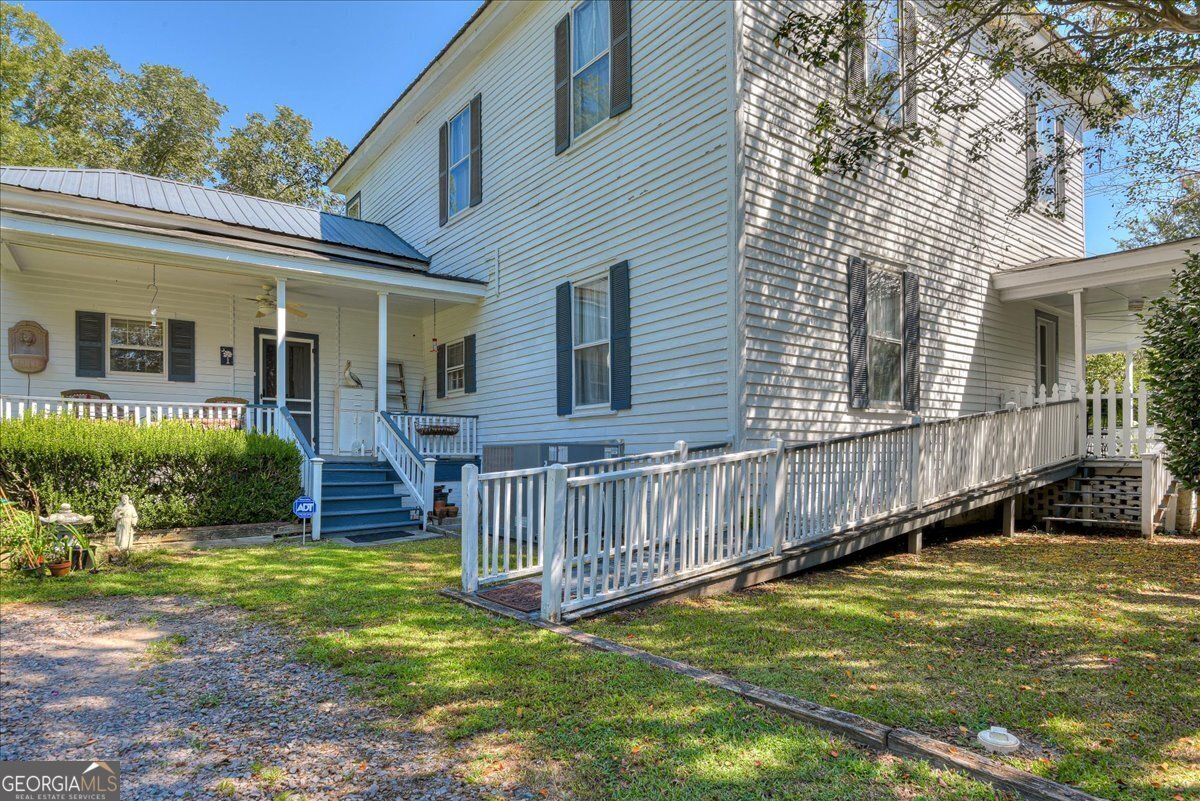 501 Buncombe Street Edgefield - 46