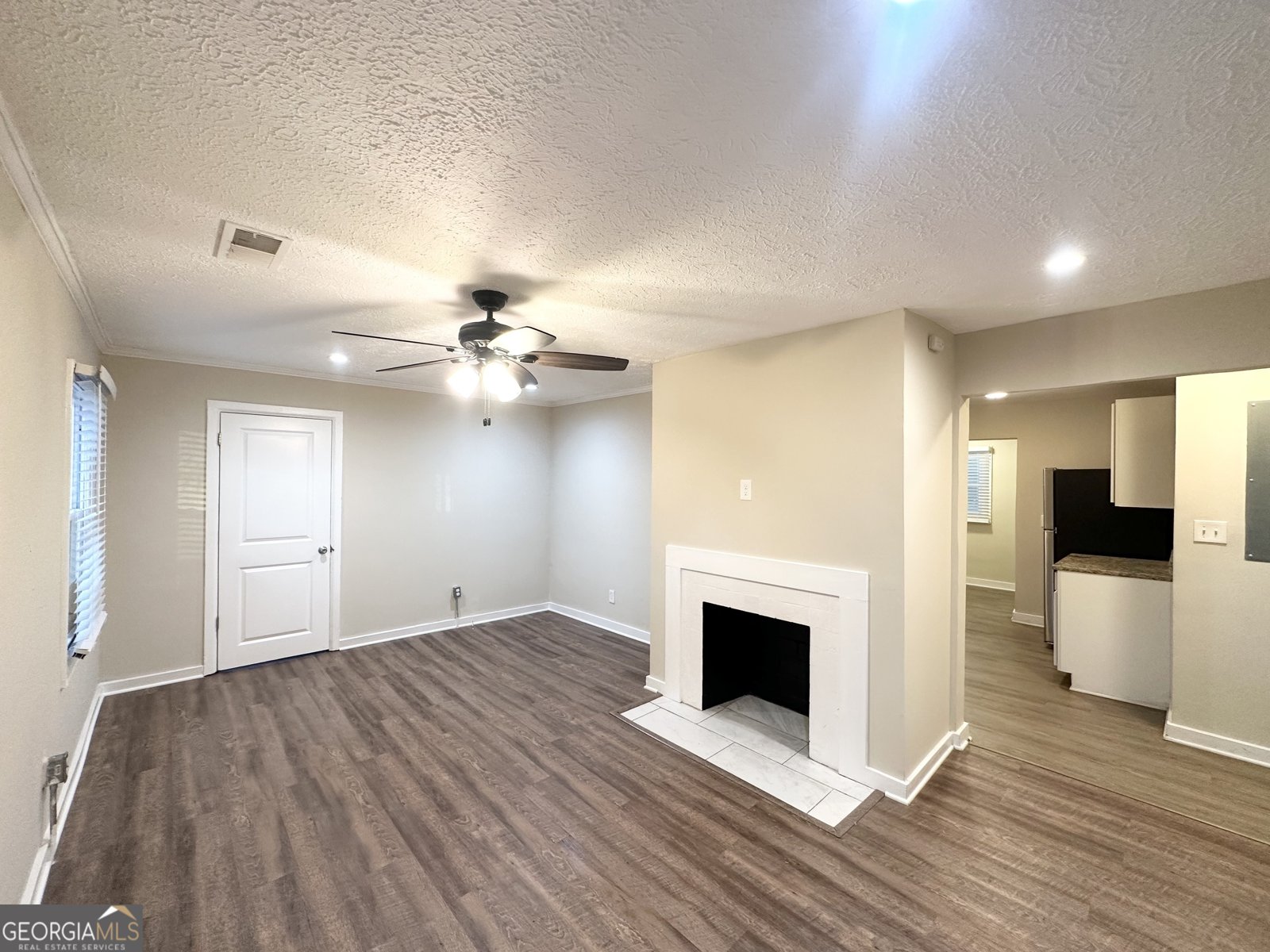 1327 Sharon Street Atlanta - 3