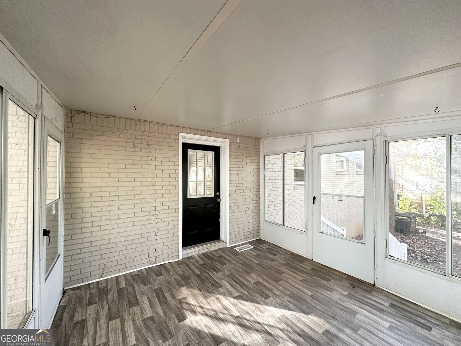 3010 Pasadena Drive Decatur - 1