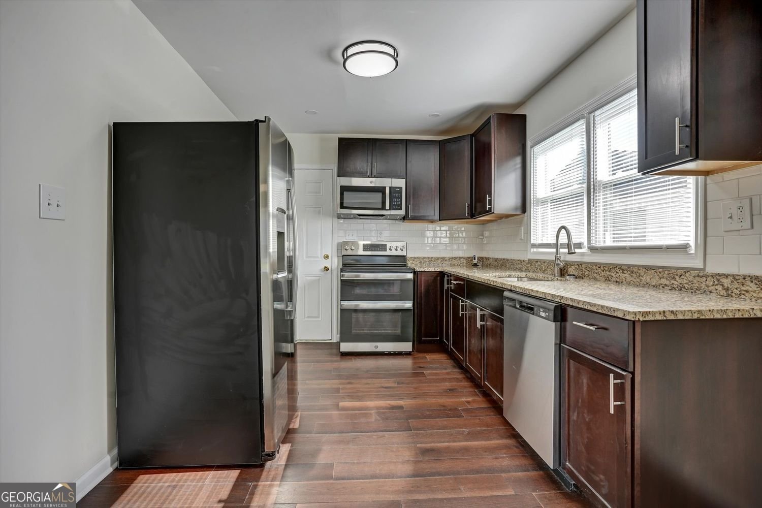 541 Sunset Avenue Atlanta - 9