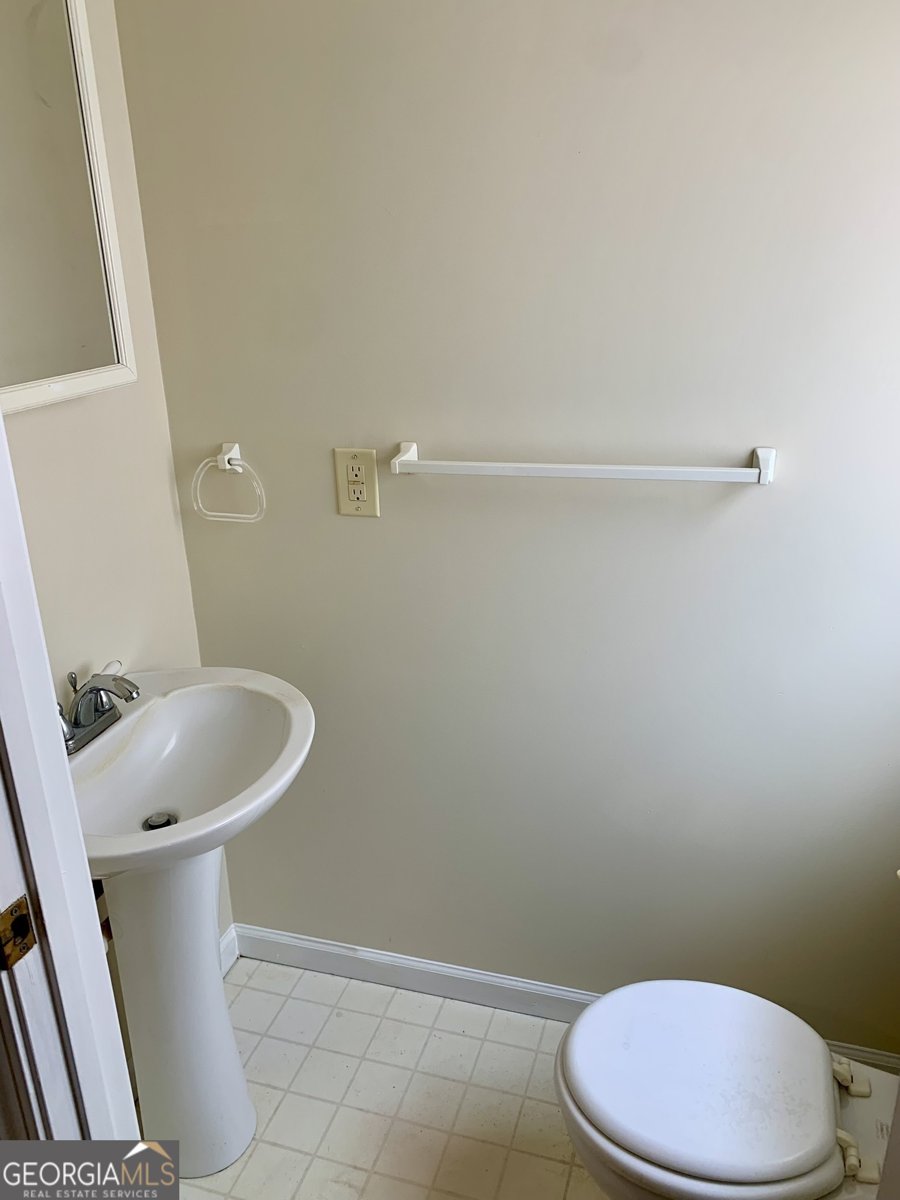 287 Pine Street Danielsville - 11
