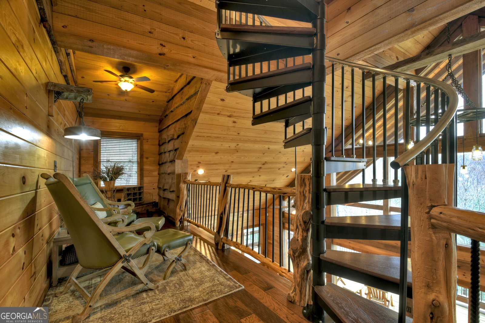 904 Raccoon Road Blue Ridge - 44