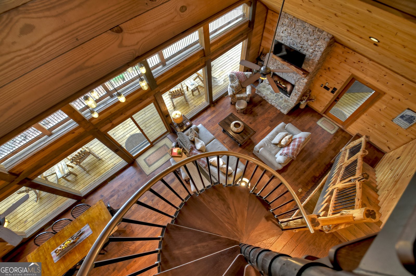 904 Raccoon Road Blue Ridge - 46