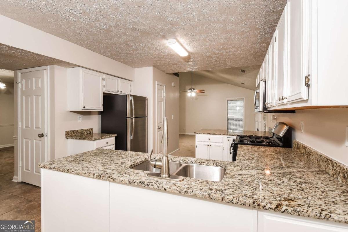 949 Heartwood Circle Lawrenceville - 8