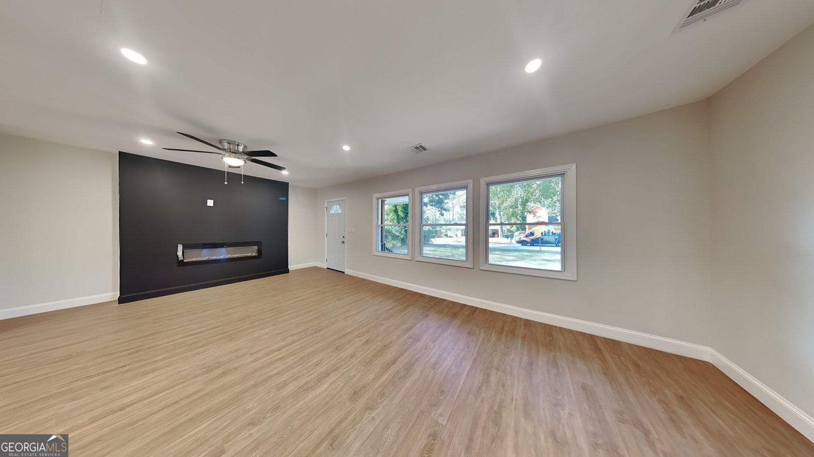1864 PINEDALE Place Decatur - 3