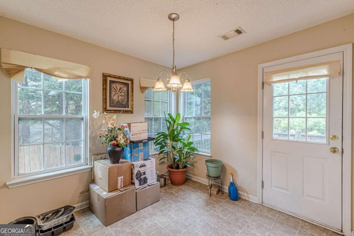 5439 VILLAGE Ridge Fairburn - 8