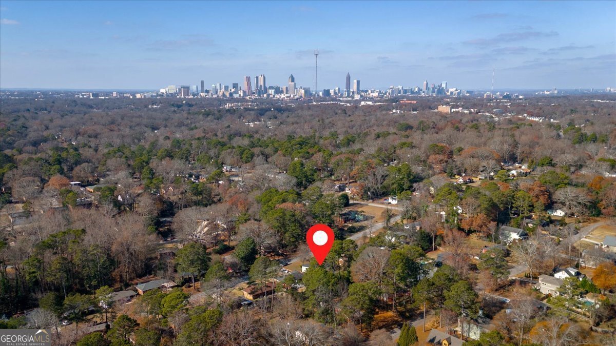 2142 Cloverdale Drive Atlanta - 22