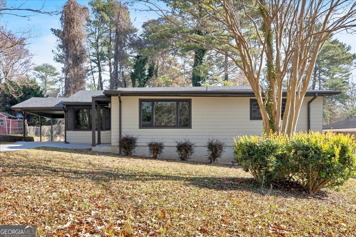 2142 Cloverdale Drive Atlanta - 24