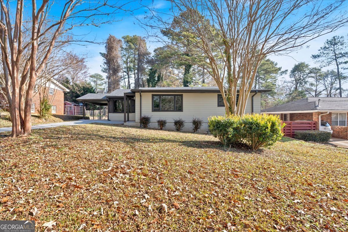 2142 Cloverdale Drive Atlanta - 25