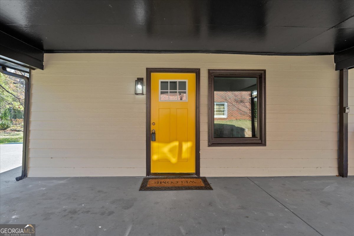 2142 Cloverdale Drive Atlanta - 28