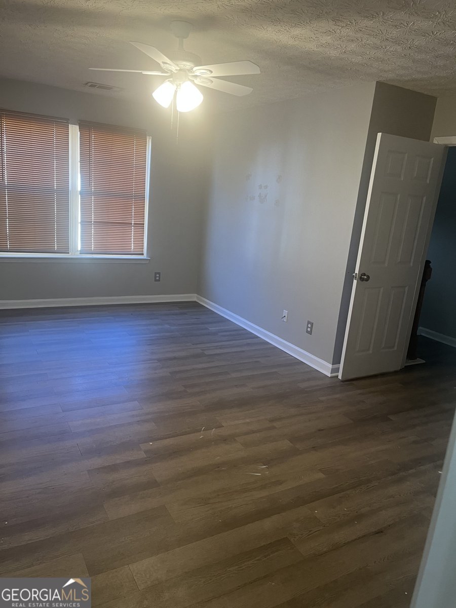 475 Lakeside Circle Covington - 14