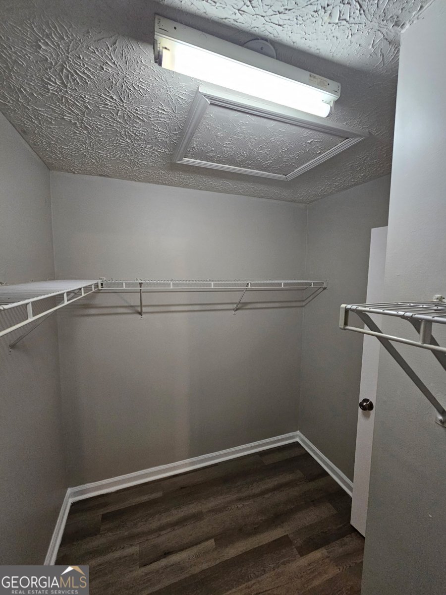475 Lakeside Circle Covington - 23