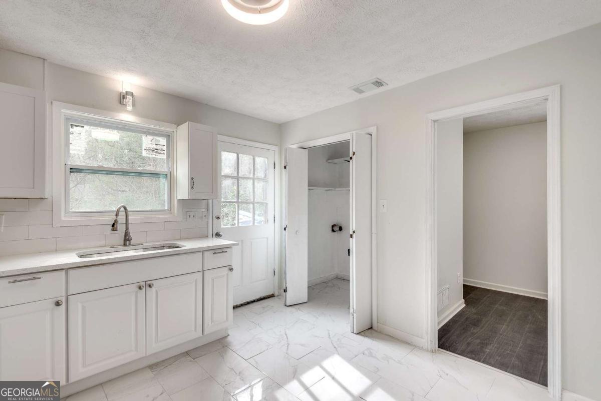 5815 Feldwood Road Atlanta - 16