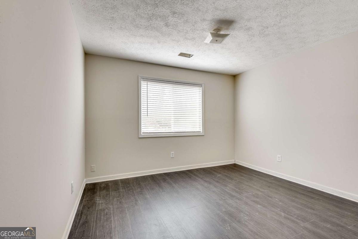 5815 Feldwood Road Atlanta - 21