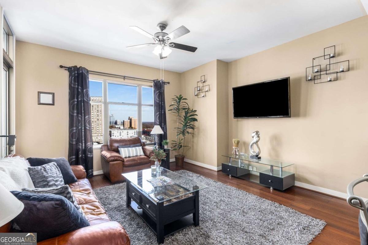 565 Peachtree Street Atlanta - 19