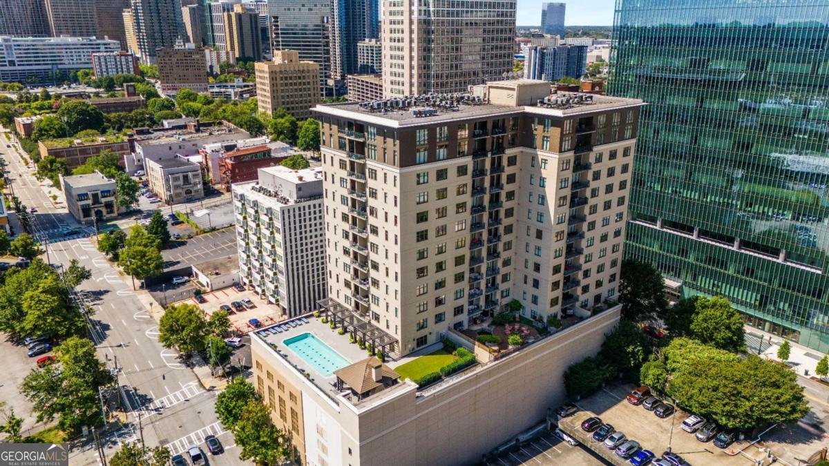 565 Peachtree Street Atlanta - 3