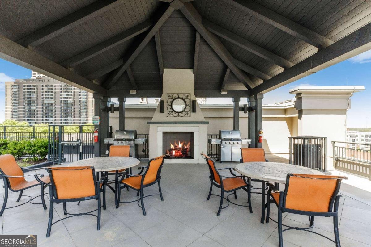 565 Peachtree Street Atlanta - 45