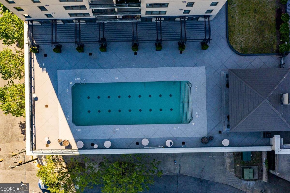 565 Peachtree Street Atlanta - 48