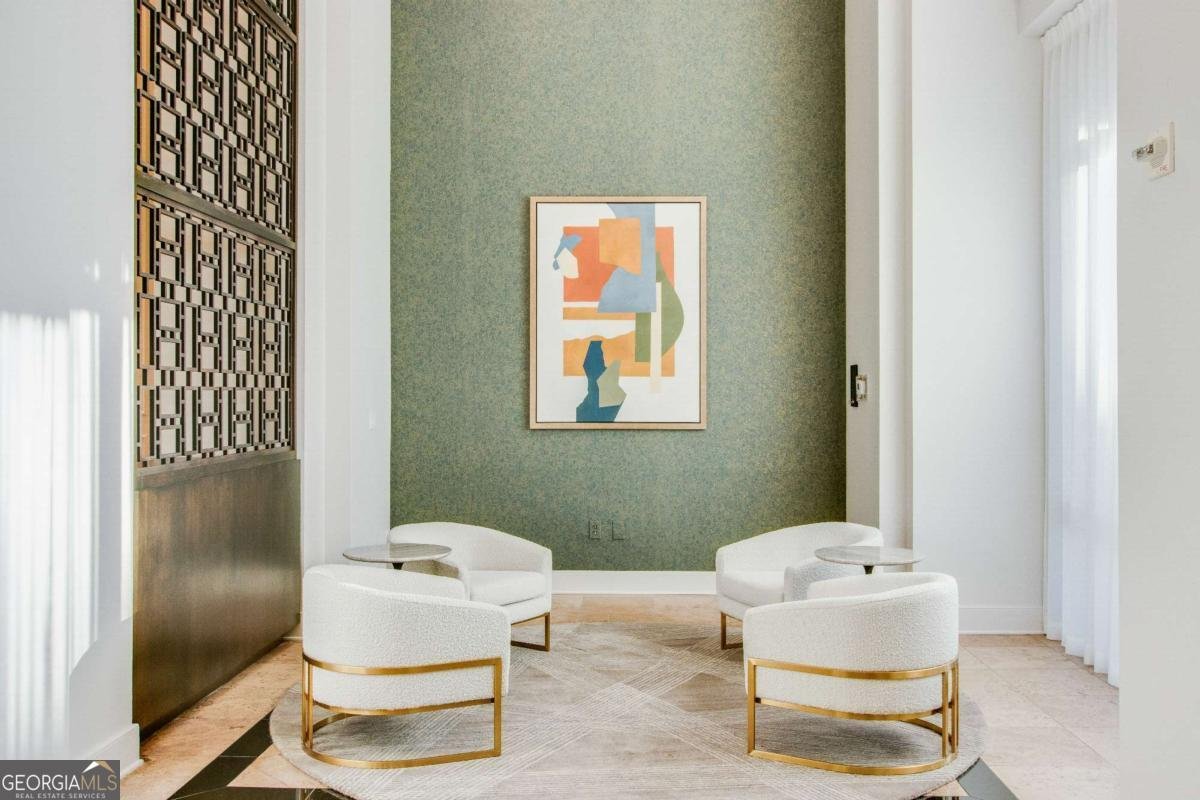 565 Peachtree Street Atlanta - 7