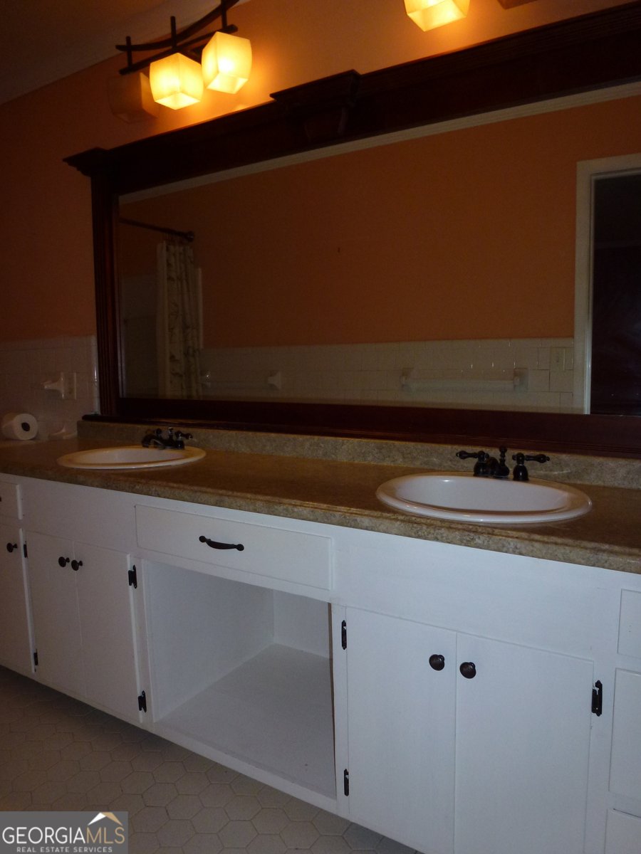 606 Park Avenue Claxton - 30