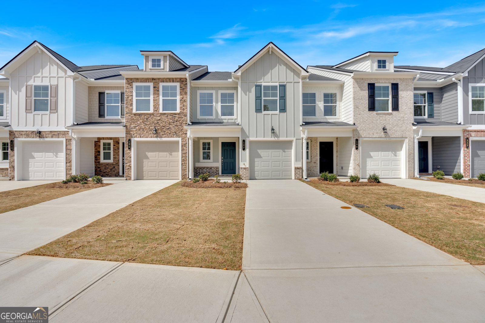 107 Village Green Drive Adairsville - 2