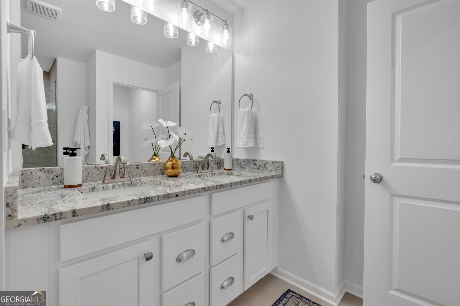107 Village Green Drive Adairsville - 23