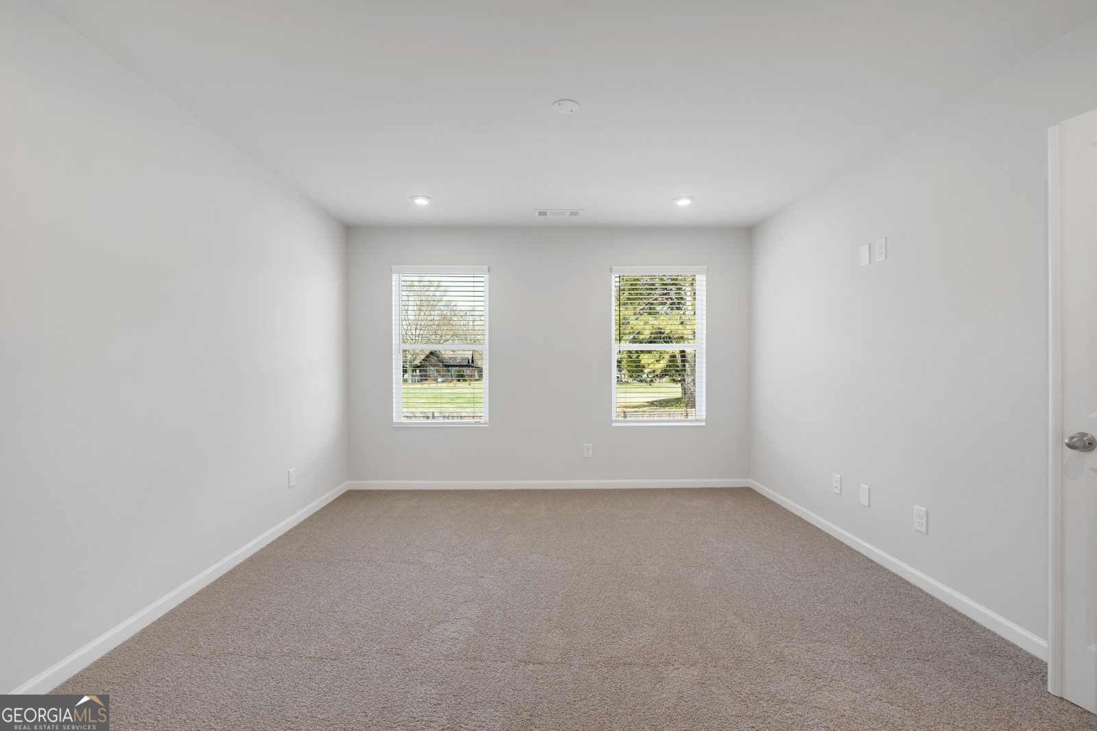 105 Village Green Drive Adairsville - 30