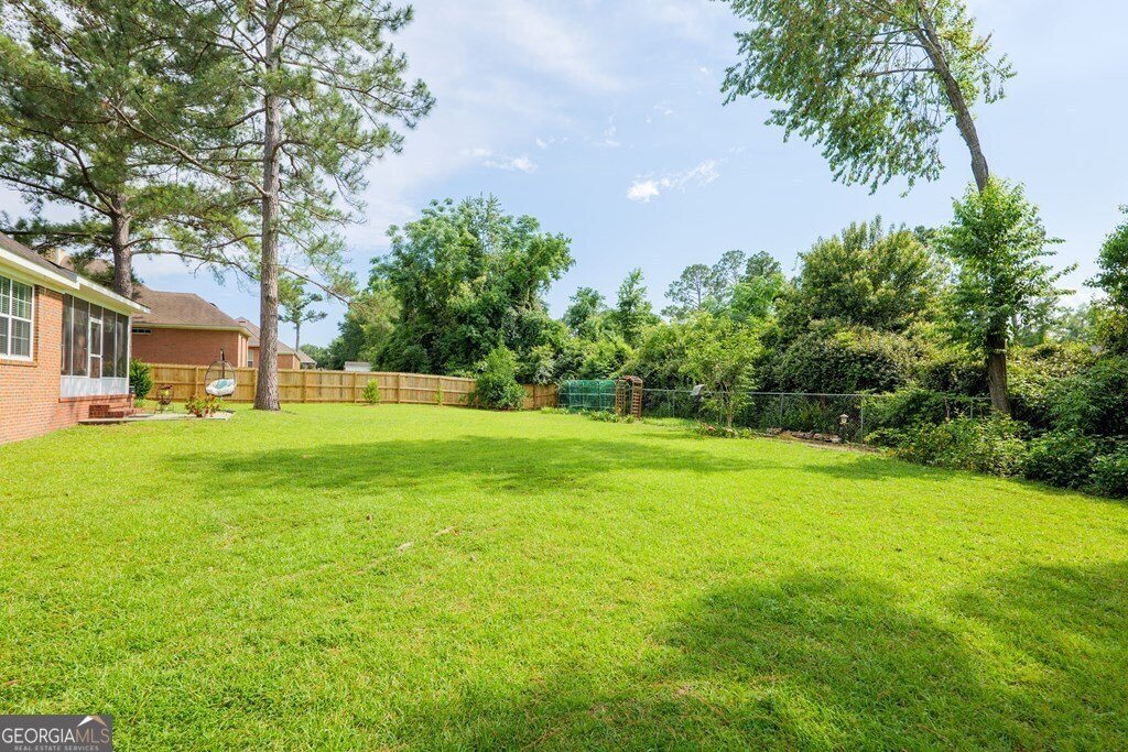 3798 Bermuda Run Dr. Valdosta - 39