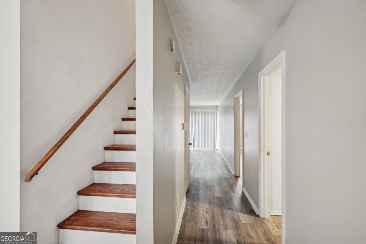 703 Pine Tree Trail Atlanta - 17