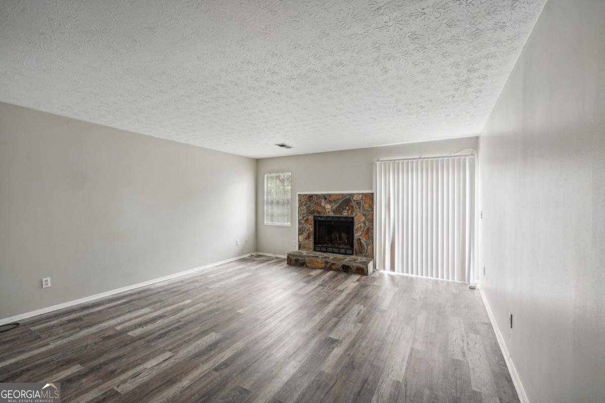 703 Pine Tree Trail Atlanta - 5
