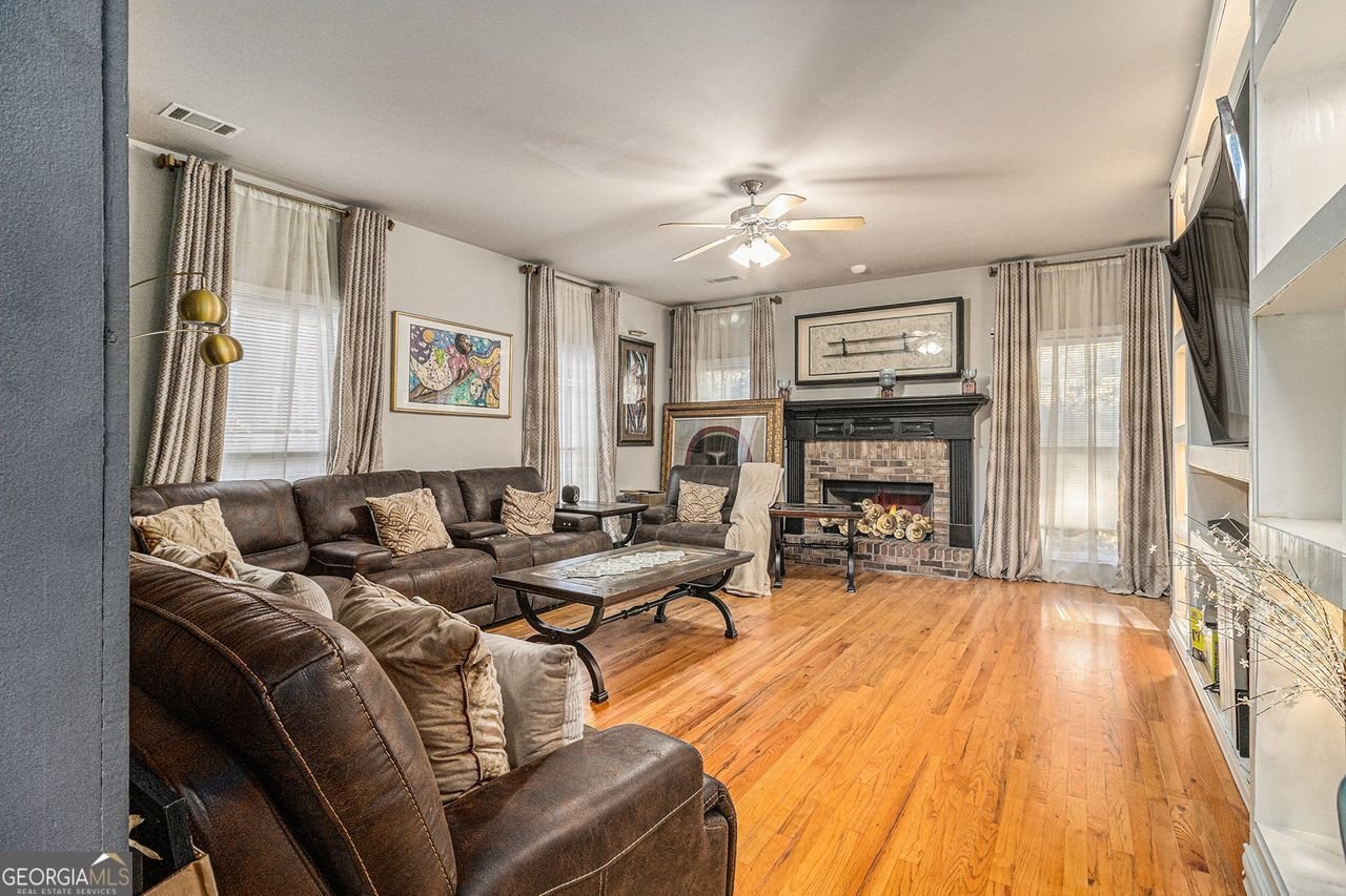 1054 SUNNY FIELD Lane Lawrenceville - 21