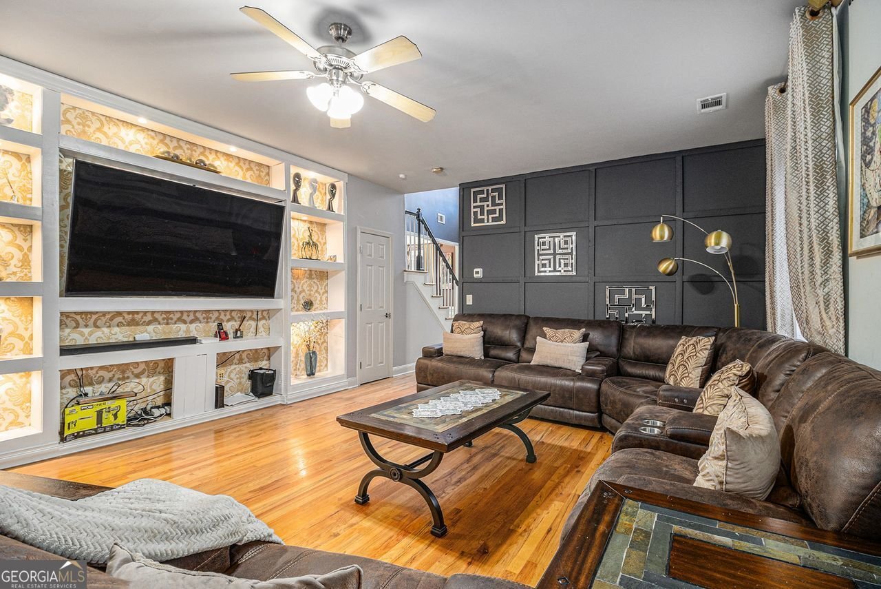 1054 SUNNY FIELD Lane Lawrenceville - 23