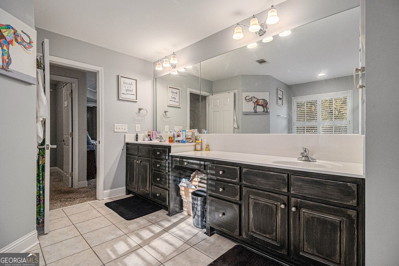 1054 SUNNY FIELD Lane Lawrenceville - 32