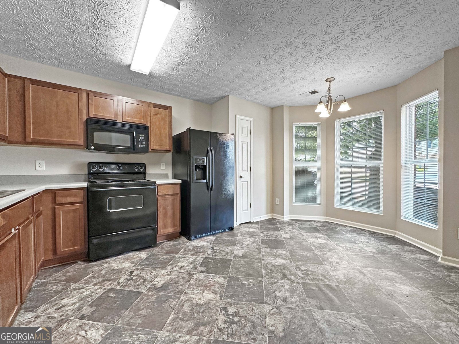 5828 Union Walk Drive Union City - 3