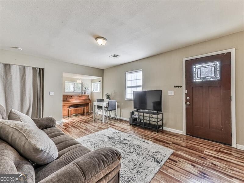 2538 Gordon Circle Smyrna - 3