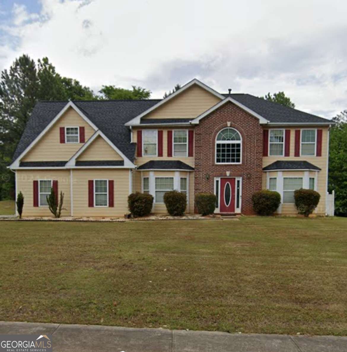 300 Redford Trail Stockbridge - 1
