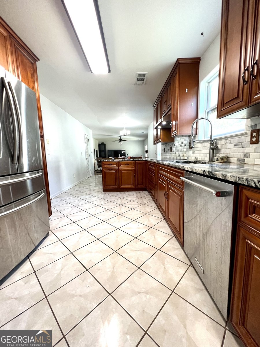 300 Redford Trail Stockbridge - 10