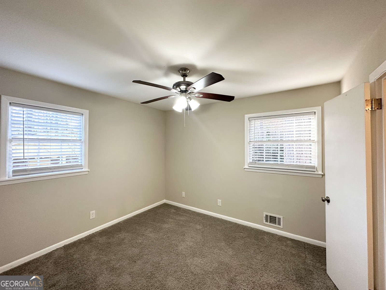 3568 Glenview Circle Atlanta - 9