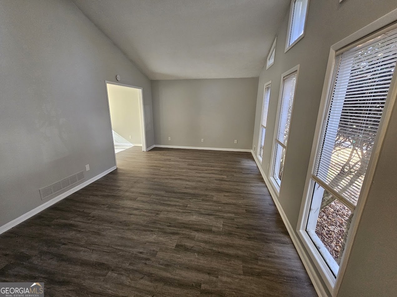 5085 Rock Glen Drive Stone Mountain - 2