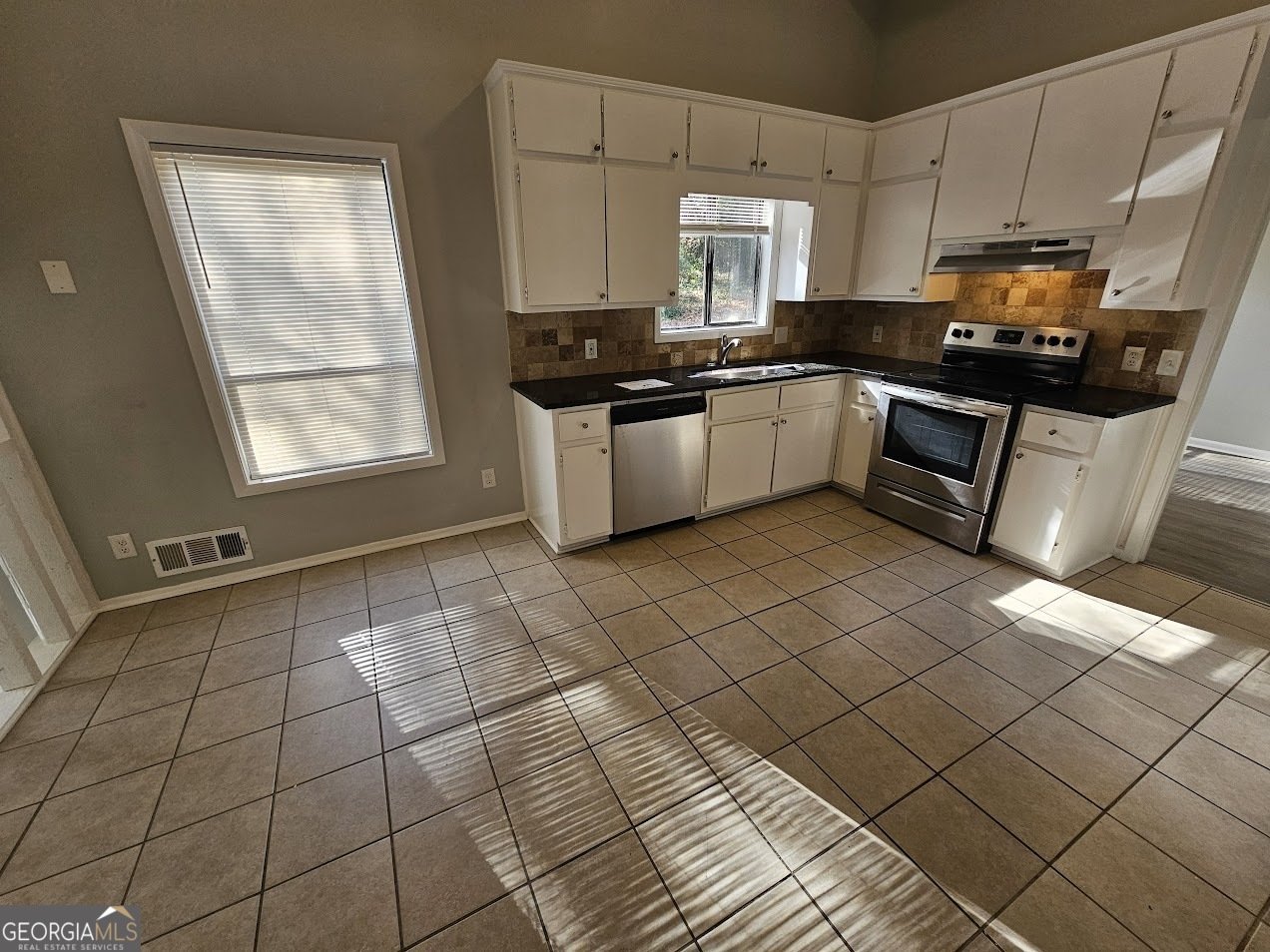 5085 Rock Glen Drive Stone Mountain - 9