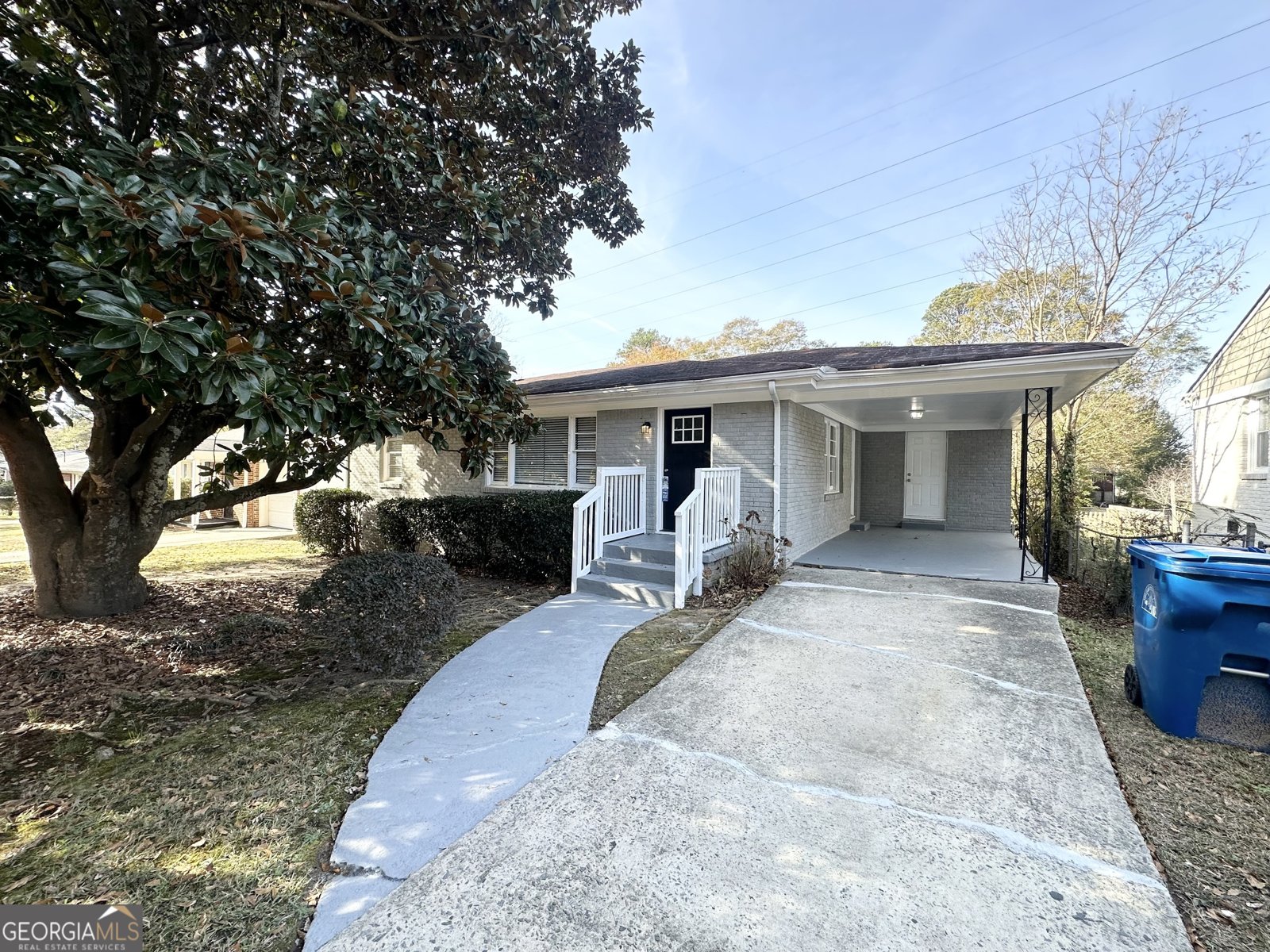 239 Silver Springs Circle Atlanta - 2
