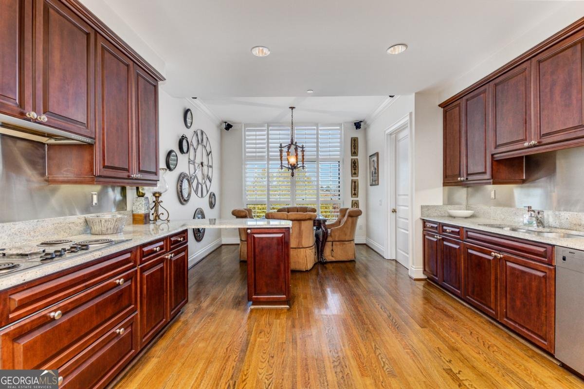 750 Park Avenue Atlanta - 24