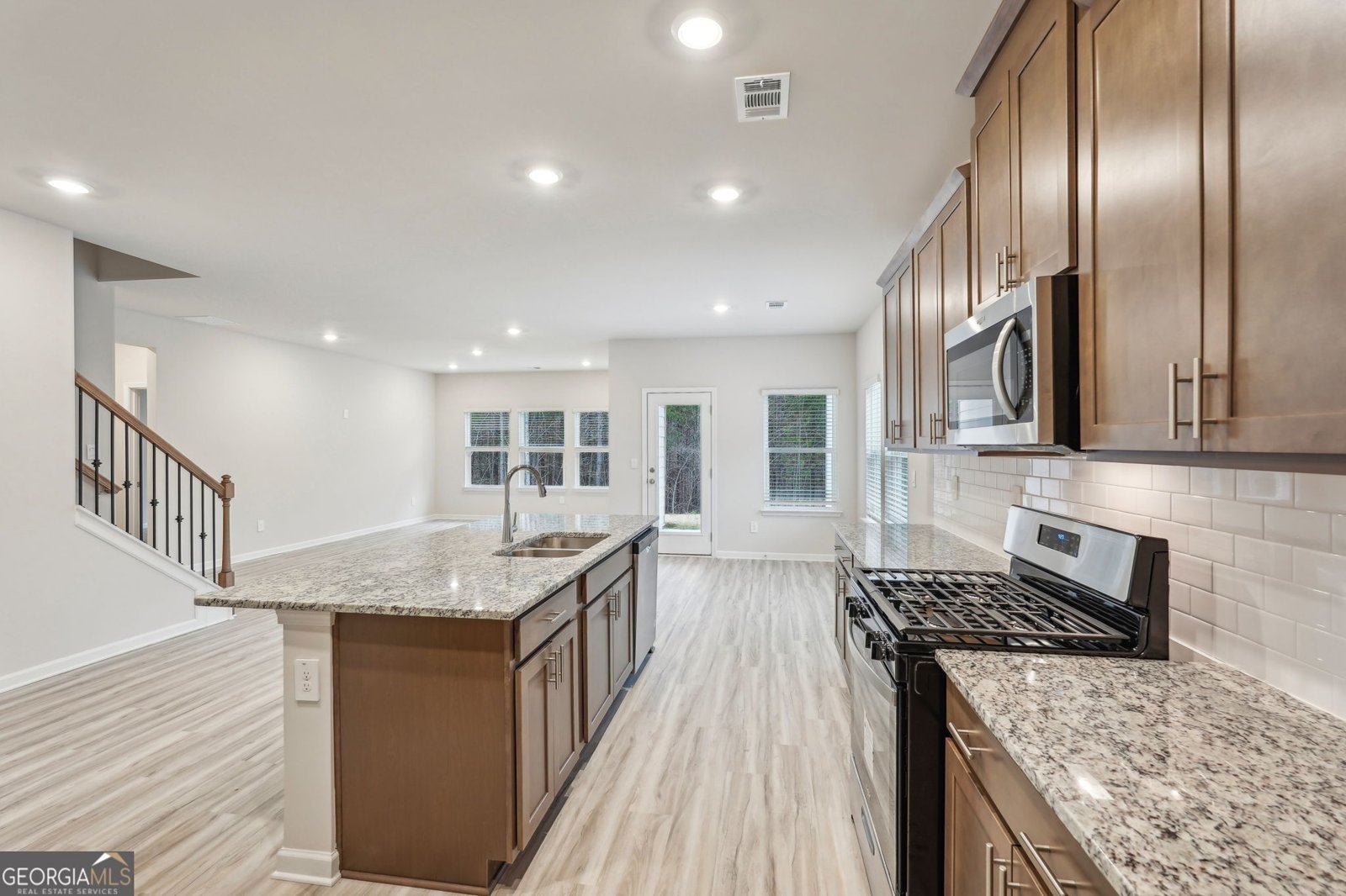 333 Ivey Township Drive Dallas - 19
