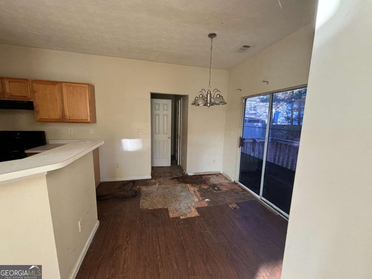 5750 Old Carriage Drive Atlanta - 5