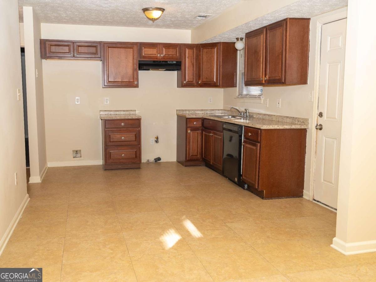 608 Woodknoll Court Jonesboro - 6