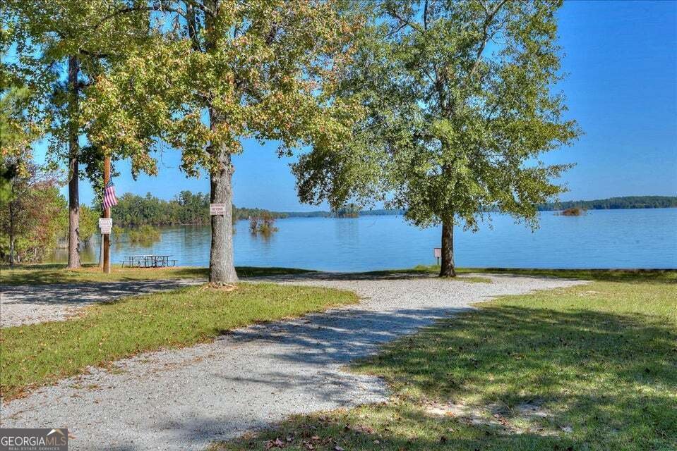 1030 West Lake Drive Lincolnton - 25