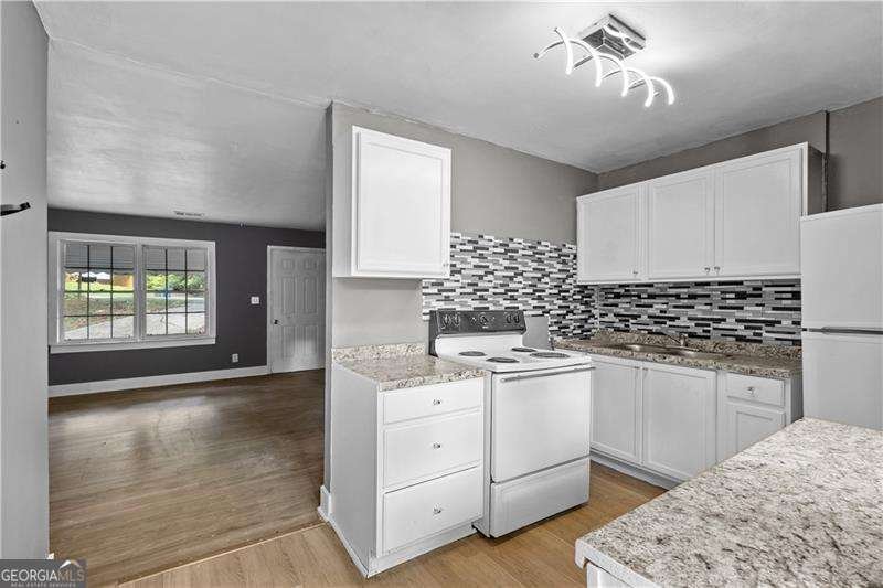 2436 Clarissa Drive Atlanta - 8